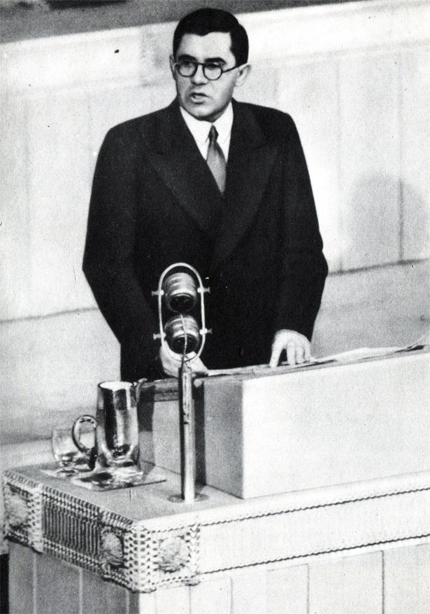 А. А. Громыко выступает на конференции в Сан-Франциско. Май 1945 года