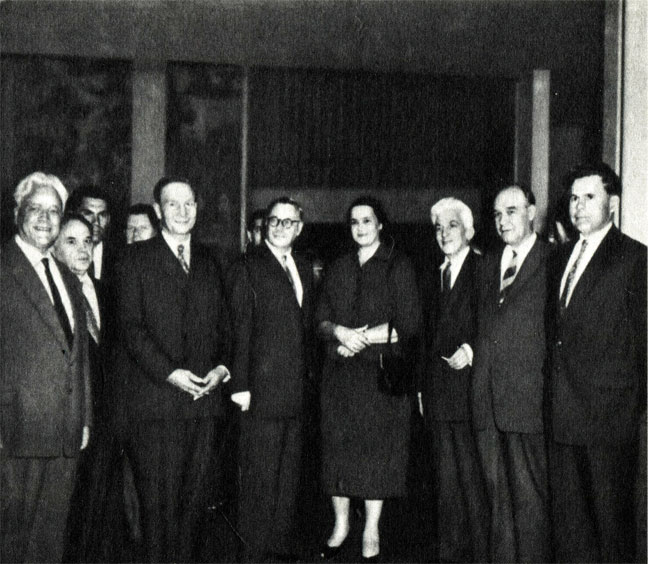 На четырнадцатой сессии Генеральной Ассамблеи ООН. Слева направо: К. В. Киселев, Ф. Н. Грязнов, В. В. Кузнецов, А. А. Соболев, З. В. Миронова, Эндре Шик (Венгрия), П. П. Вдовиченко, Л. Ф. Паламарчук. 1959 год